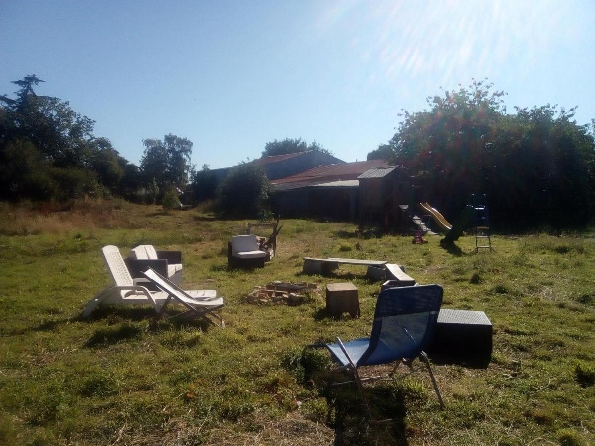 Tentes Bohemes Dans Un Ecolieu Avec Piscine Hors-Sol Luxury tent