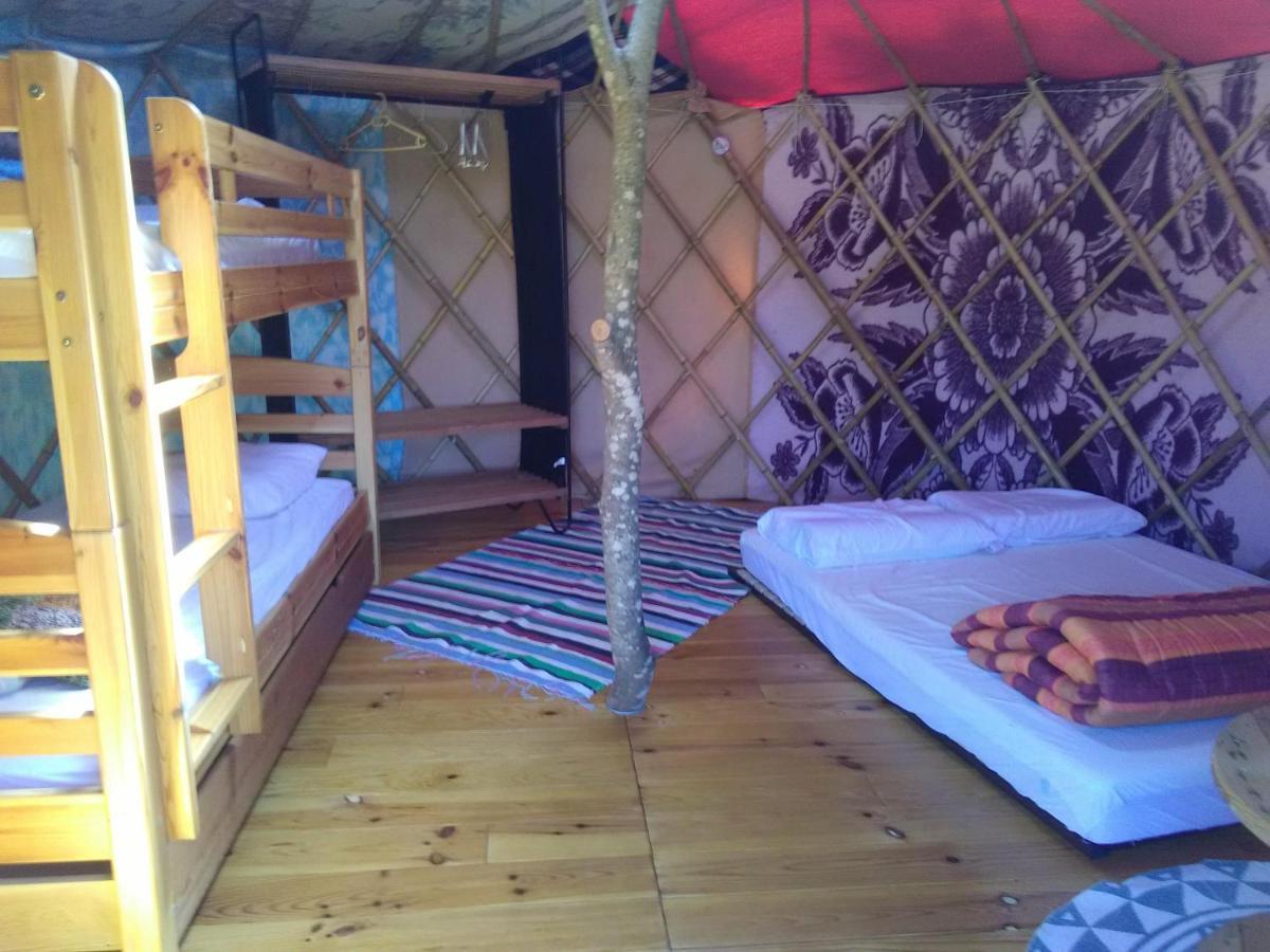 Tentes Bohemes Dans Un Ecolieu Avec Piscine Hors-Sol * Peault